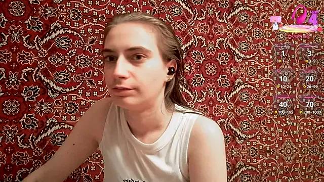 ivetabloom from StripChat is Freechat
