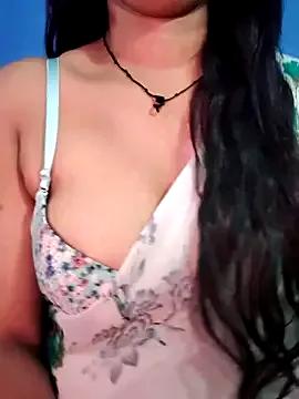 jaan-step from StripChat is Freechat