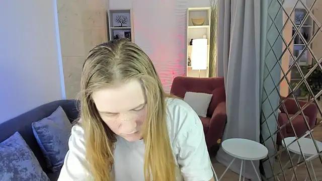 JadeSoft from StripChat is Freechat