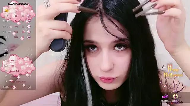 Mad beauty - checkout our excited streamers as they tease to their beloved melodies and slowly squirt for enjoyment to appease your wildest wishes.