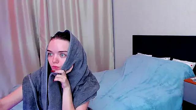 Mad beauty - checkout our excited streamers as they tease to their beloved melodies and slowly squirt for enjoyment to appease your wildest wishes.
