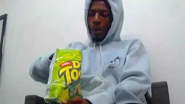 jaycolinss from StripChat is Freechat