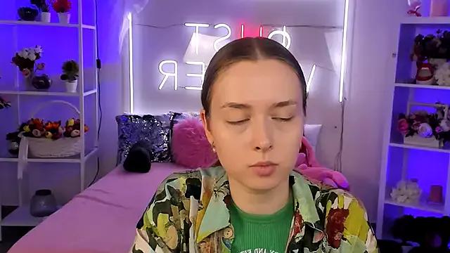 JenniferGraces from StripChat