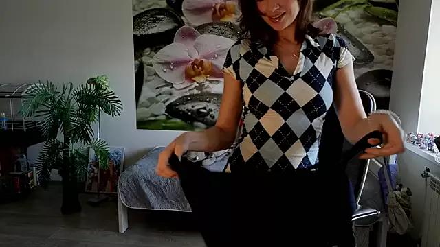 Mad beauty - checkout our excited streamers as they tease to their beloved melodies and slowly squirt for enjoyment to appease your wildest wishes.