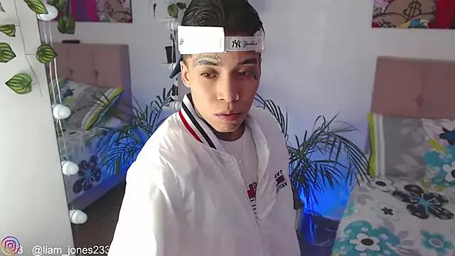 Jonesliam23 from StripChat is Freechat