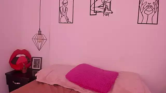 juanilittle from StripChat is Freechat