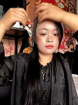 Julia-Elsa from StripChat is Freechat
