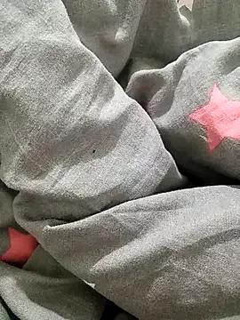 Julie9toma from StripChat is Freechat