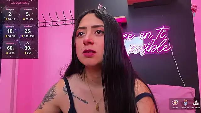 JuliethCruz_ from StripChat is Freechat