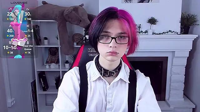 Mad beauty - checkout our excited streamers as they tease to their beloved melodies and slowly squirt for enjoyment to appease your wildest wishes.