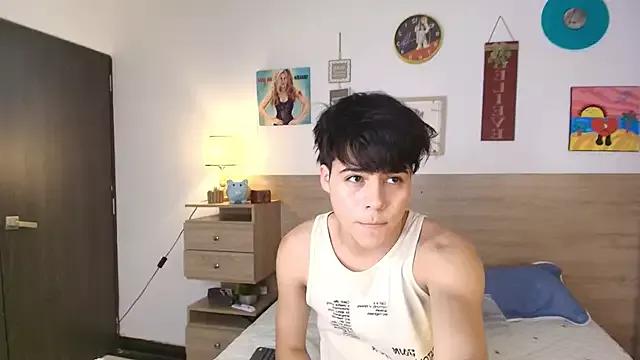 Mad beauty - checkout our excited streamers as they tease to their beloved melodies and slowly squirt for enjoyment to appease your wildest wishes.