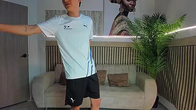 Justingsex1 from StripChat is Freechat