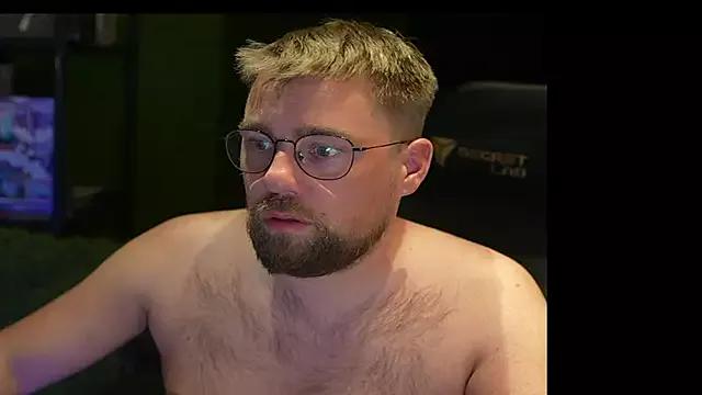 justinitt from StripChat is Freechat