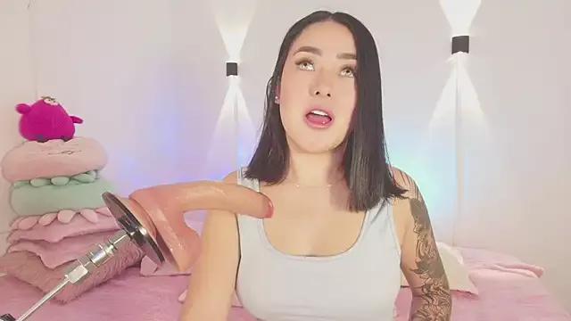 Mad beauty - checkout our excited streamers as they tease to their beloved melodies and slowly squirt for enjoyment to appease your wildest wishes.