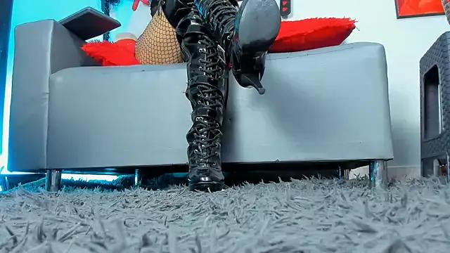 Mad beauty - checkout our excited streamers as they tease to their beloved melodies and slowly squirt for enjoyment to appease your wildest wishes.