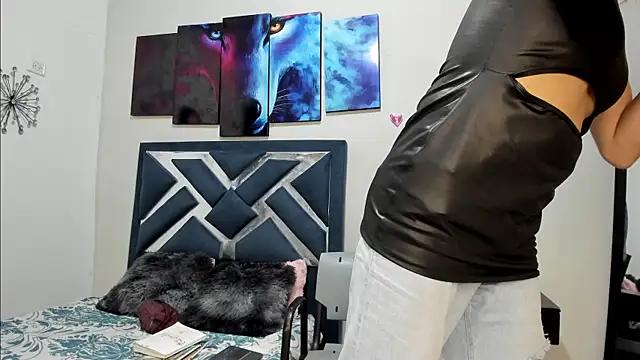 Mad beauty - checkout our excited streamers as they tease to their beloved melodies and slowly squirt for enjoyment to appease your wildest wishes.
