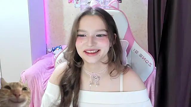 Mad beauty - checkout our excited streamers as they tease to their beloved melodies and slowly squirt for enjoyment to appease your wildest wishes.
