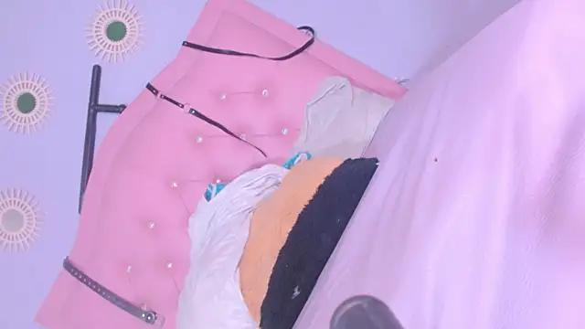 karla_bertulucci from StripChat is Freechat