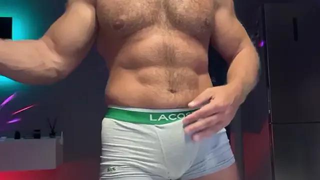 KarlosRichi from StripChat is Freechat