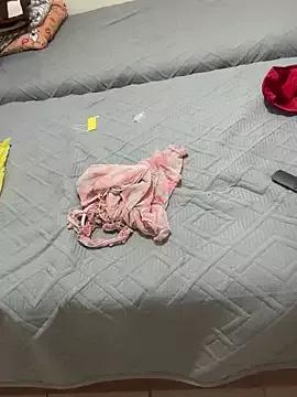 karysweetbeaury from StripChat is Freechat
