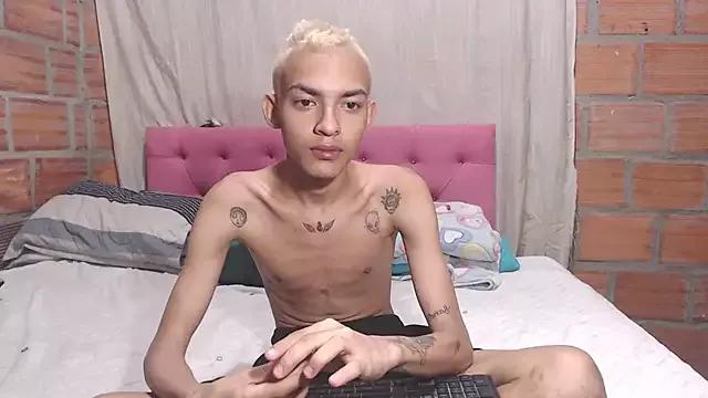 KATALEYATRANNY from StripChat is Freechat