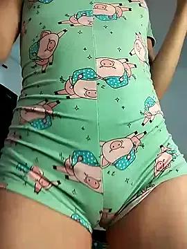 KateDer7 from StripChat is Freechat