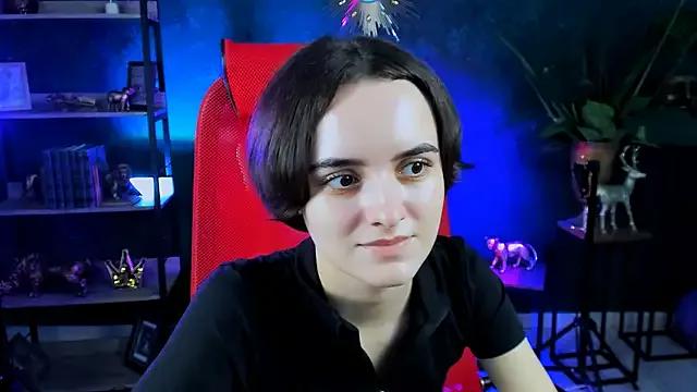 KateWillows from StripChat is Freechat