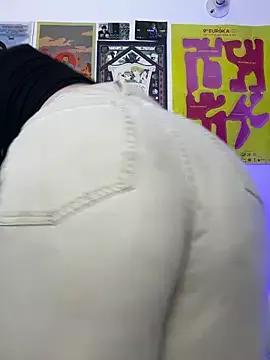 Photos of Katheerine from StripChat is Freechat