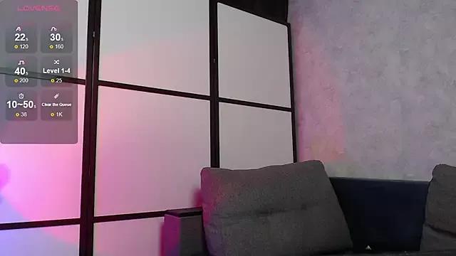 Mad beauty - checkout our excited streamers as they tease to their beloved melodies and slowly squirt for enjoyment to appease your wildest wishes.