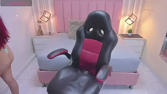 KATIAMOSS1 from StripChat is Freechat