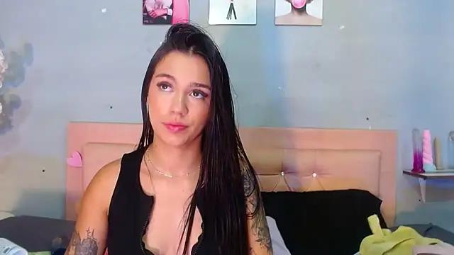 Mad beauty - checkout our excited streamers as they tease to their beloved melodies and slowly squirt for enjoyment to appease your wildest wishes.