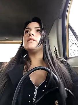 Katy_lua from StripChat is Freechat