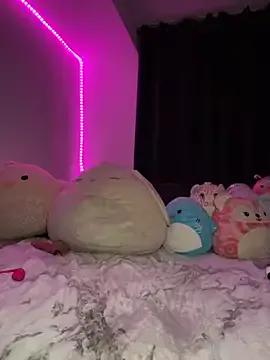 Mad beauty - checkout our excited streamers as they tease to their beloved melodies and slowly squirt for enjoyment to appease your wildest wishes.