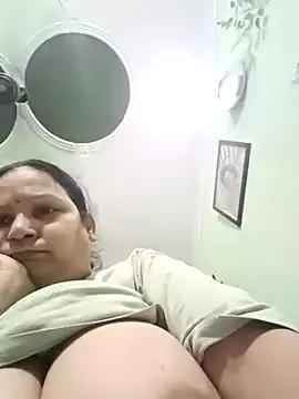 Kavya_kapoor from StripChat is Freechat