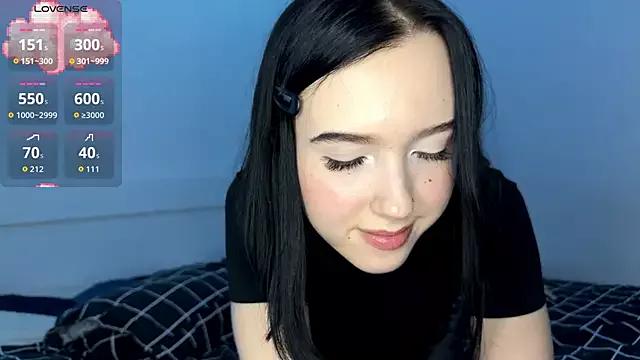KayaNorth from StripChat is Freechat