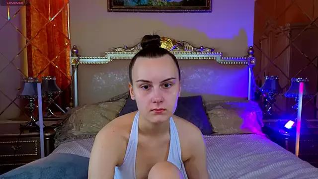 Mad beauty - checkout our excited streamers as they tease to their beloved melodies and slowly squirt for enjoyment to appease your wildest wishes.