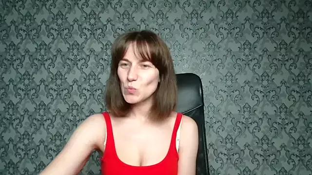 Kelly_Kisss from StripChat is Freechat