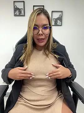 Mad beauty - checkout our excited streamers as they tease to their beloved melodies and slowly squirt for enjoyment to appease your wildest wishes.