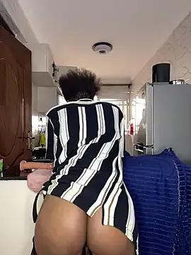 kelsie421 from StripChat is Freechat