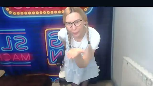Mad beauty - checkout our excited streamers as they tease to their beloved melodies and slowly squirt for enjoyment to appease your wildest wishes.