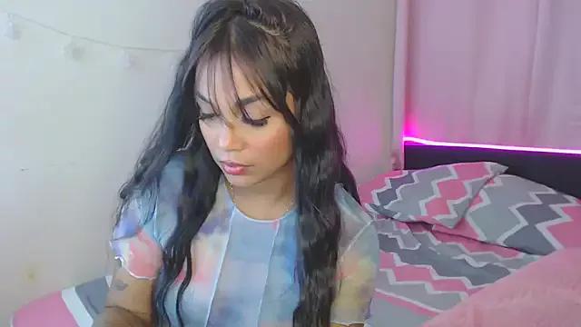 Mad beauty - checkout our excited streamers as they tease to their beloved melodies and slowly squirt for enjoyment to appease your wildest wishes.