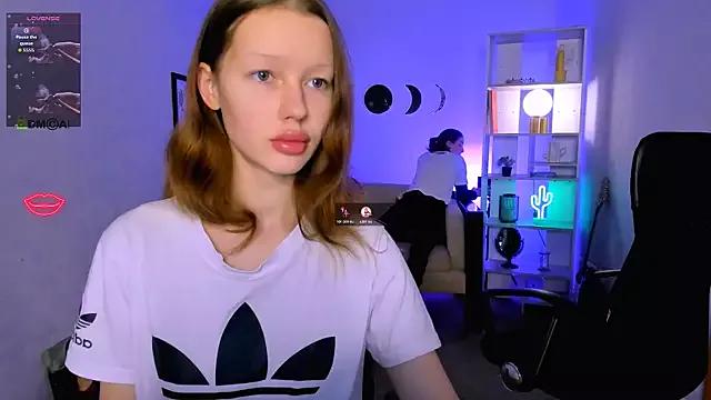 Mad beauty - checkout our excited streamers as they tease to their beloved melodies and slowly squirt for enjoyment to appease your wildest wishes.