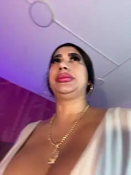 Kiim_taaylor webcams show profile image 