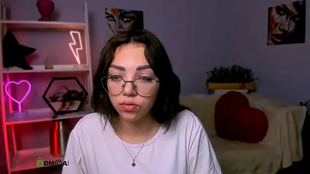 Mad beauty - checkout our excited streamers as they tease to their beloved melodies and slowly squirt for enjoyment to appease your wildest wishes.