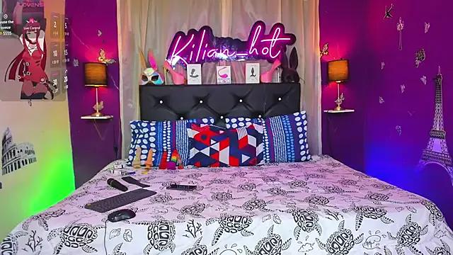 Mad beauty - checkout our excited streamers as they tease to their beloved melodies and slowly squirt for enjoyment to appease your wildest wishes.