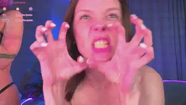 Mad beauty - checkout our excited streamers as they tease to their beloved melodies and slowly squirt for enjoyment to appease your wildest wishes.
