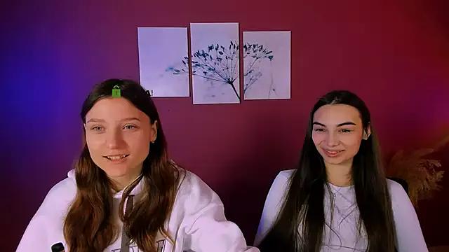 Mad beauty - checkout our excited streamers as they tease to their beloved melodies and slowly squirt for enjoyment to appease your wildest wishes.