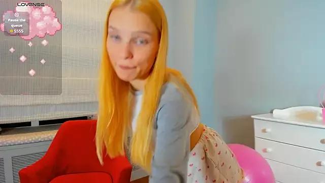 Mad beauty - checkout our excited streamers as they tease to their beloved melodies and slowly squirt for enjoyment to appease your wildest wishes.