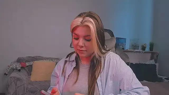 Mad beauty - checkout our excited streamers as they tease to their beloved melodies and slowly squirt for enjoyment to appease your wildest wishes.