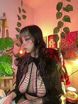 Mad beauty - checkout our excited streamers as they tease to their beloved melodies and slowly squirt for enjoyment to appease your wildest wishes.